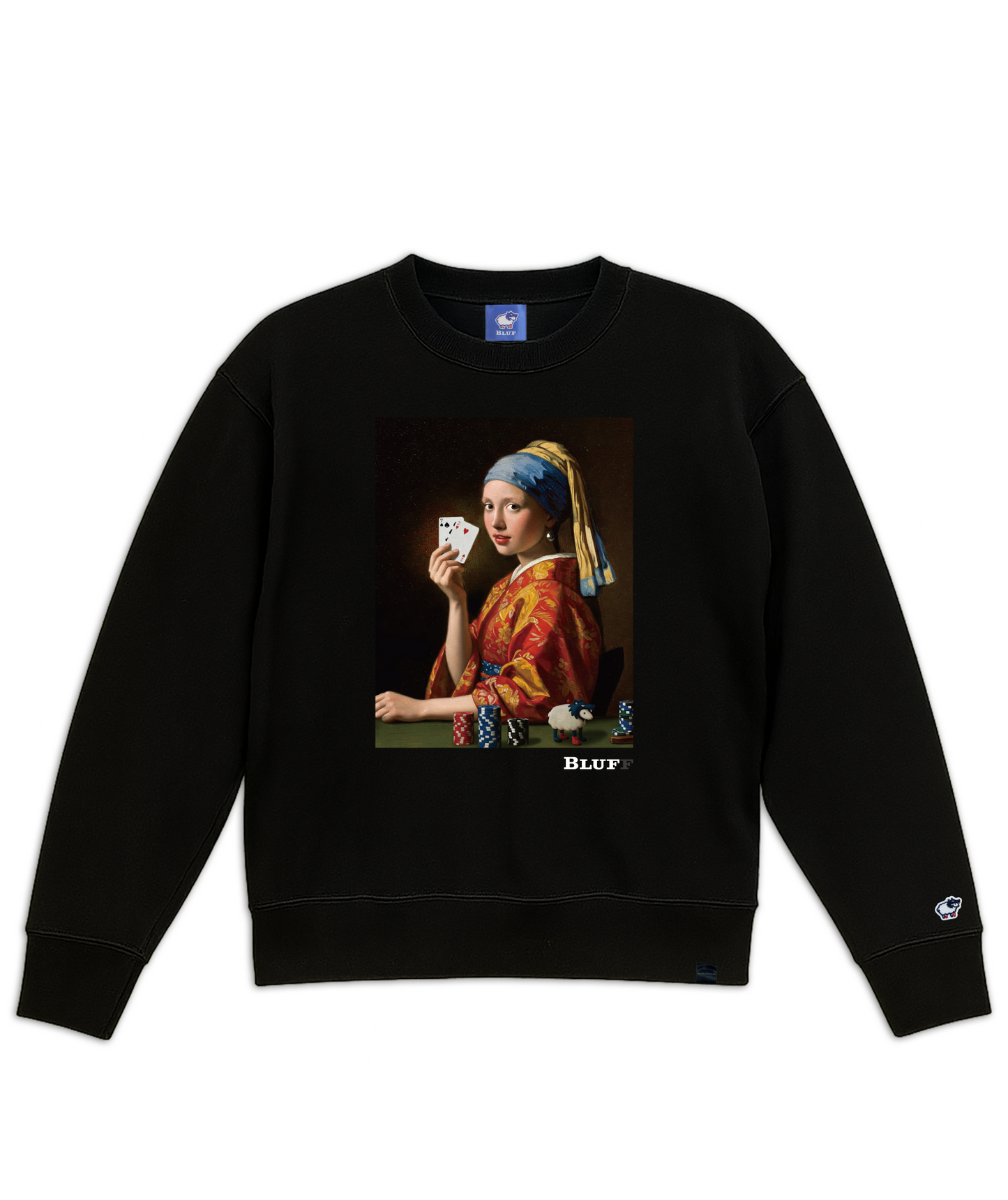 Woman wearing KIMONO_COLOR SWEAT